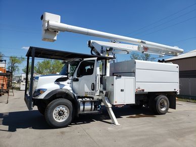 Aerial Bucket Truck Annual Structural NDT Inspection Certification - Winnipeg Manitoba CSA C225