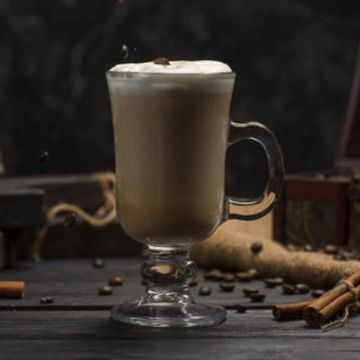 Taza de chocolatada en Club Monaghan