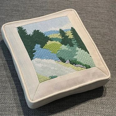 Needlepoint pillow finished with Inset canvas, gusset and mitred corners 