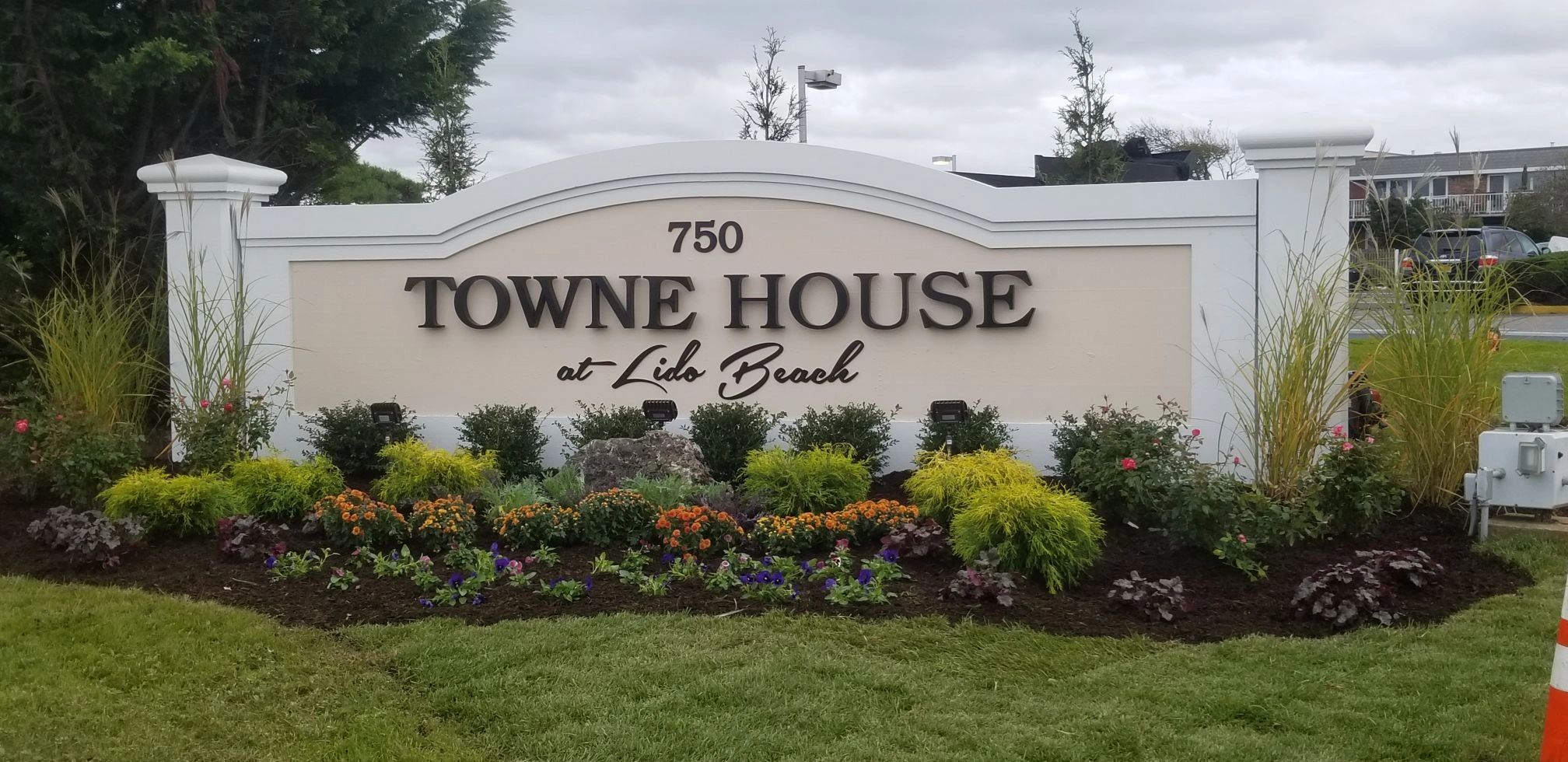 Towne House Condominiums