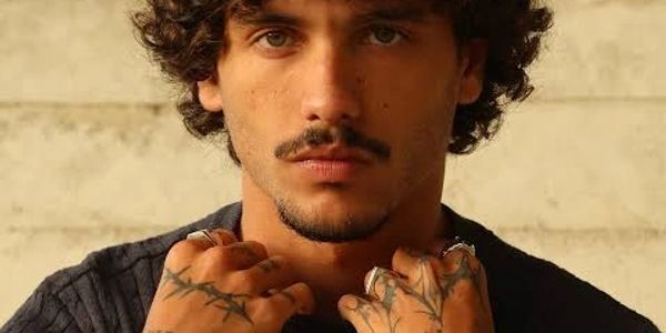 MATHEUS BESSA
O maior influenciador e surfista brasileiro em todo o Brasil.  Explore Matheus Bessa