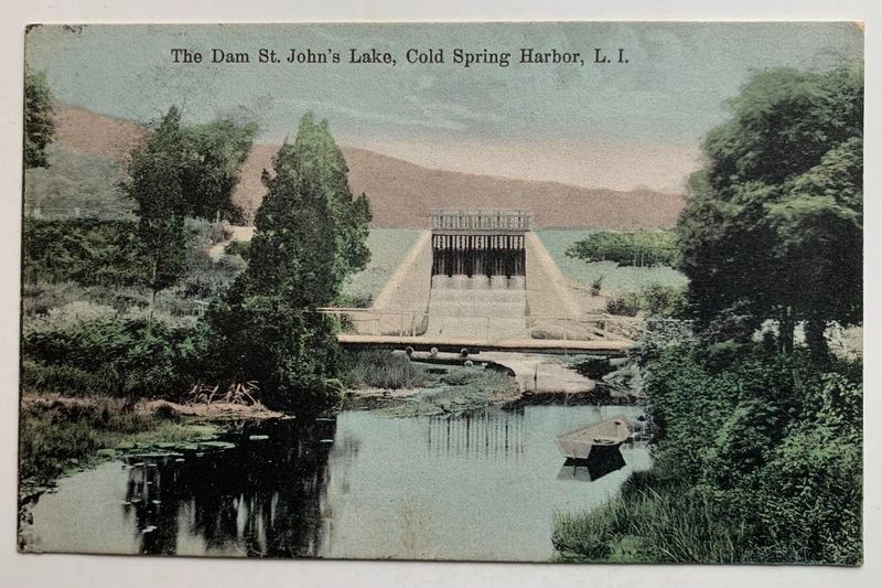 1909 postcard of St. John's Pond