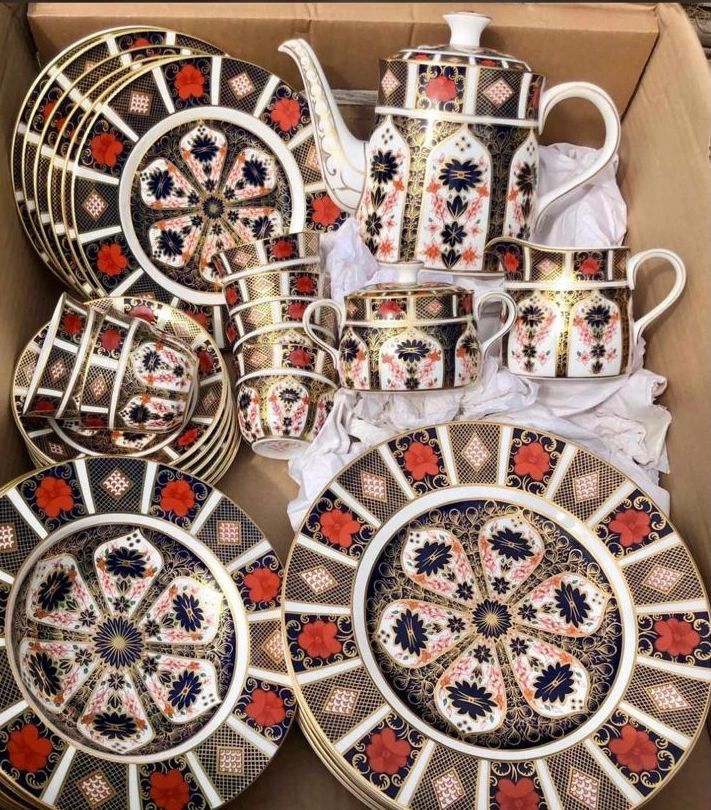 Royal Crown Derby Full Set Second Quality