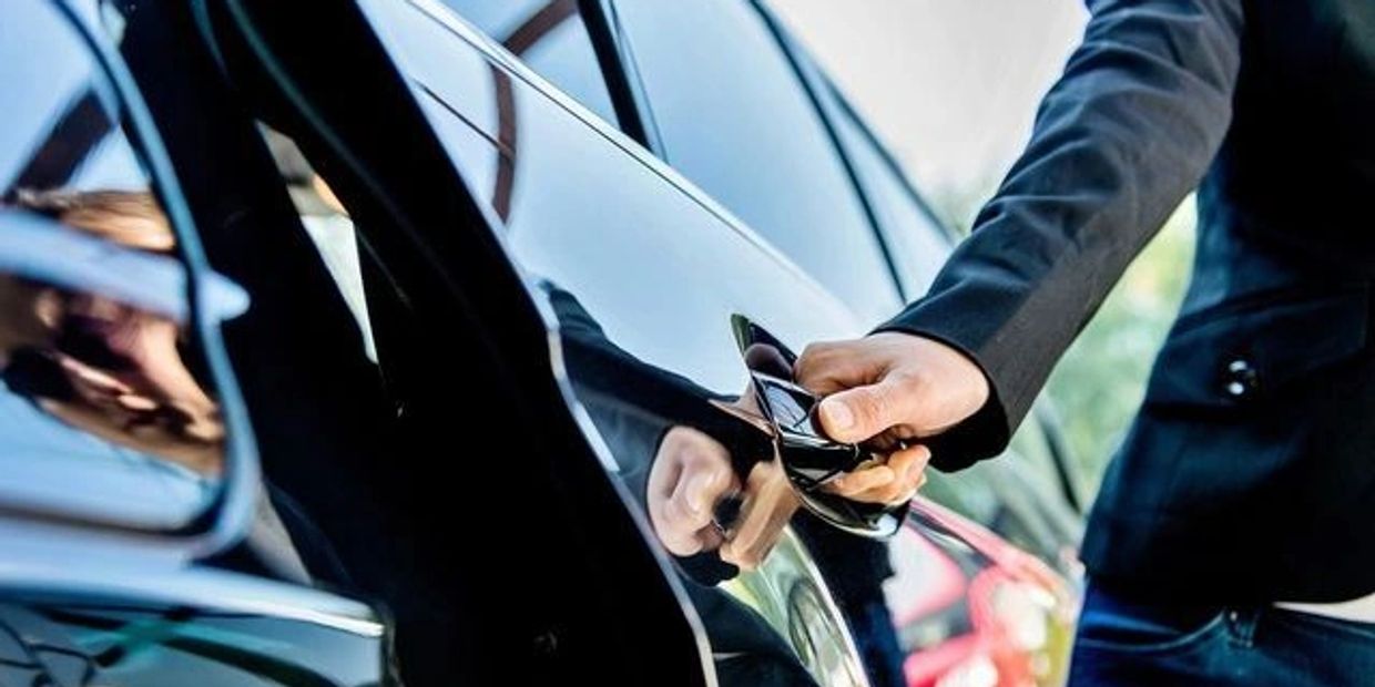 Island Transportation Services. Limo Service and Limo Rental on Kiawah Island South Carolina.