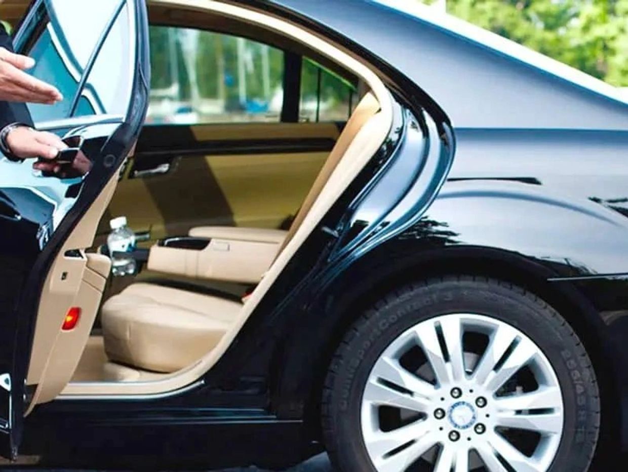 Kiawah Transportation. Limo Service and Limo Rental on Kiawah Island South Carolina.