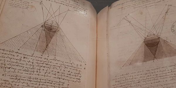 Photo showing one of Leonardo da Vinci's notebooks