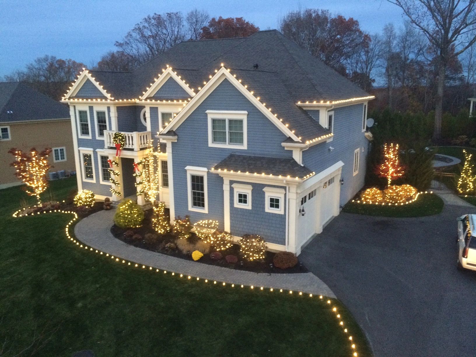 Professional Christmas Light Installation Services   Res16 Arsenault 2 