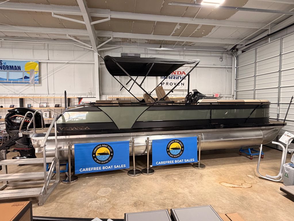2026 Veranda pontoon VR 265 VL in new Sage green with VF250 Yamaha Vmax outboard