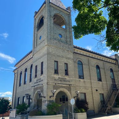 Vibrant live theatre venue located a short walk from Conestoga Crest