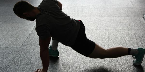 Photo by Pixabay: https://www.pexels.com/photo/man-doing-pushup-209969/