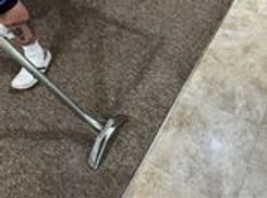 Before/After carpet cleaning 