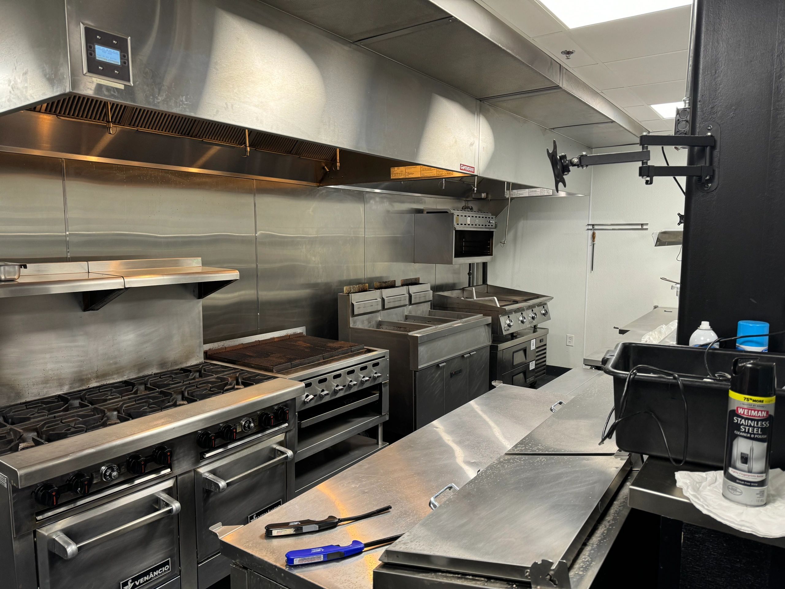Restaurant and Kitchen Equipment