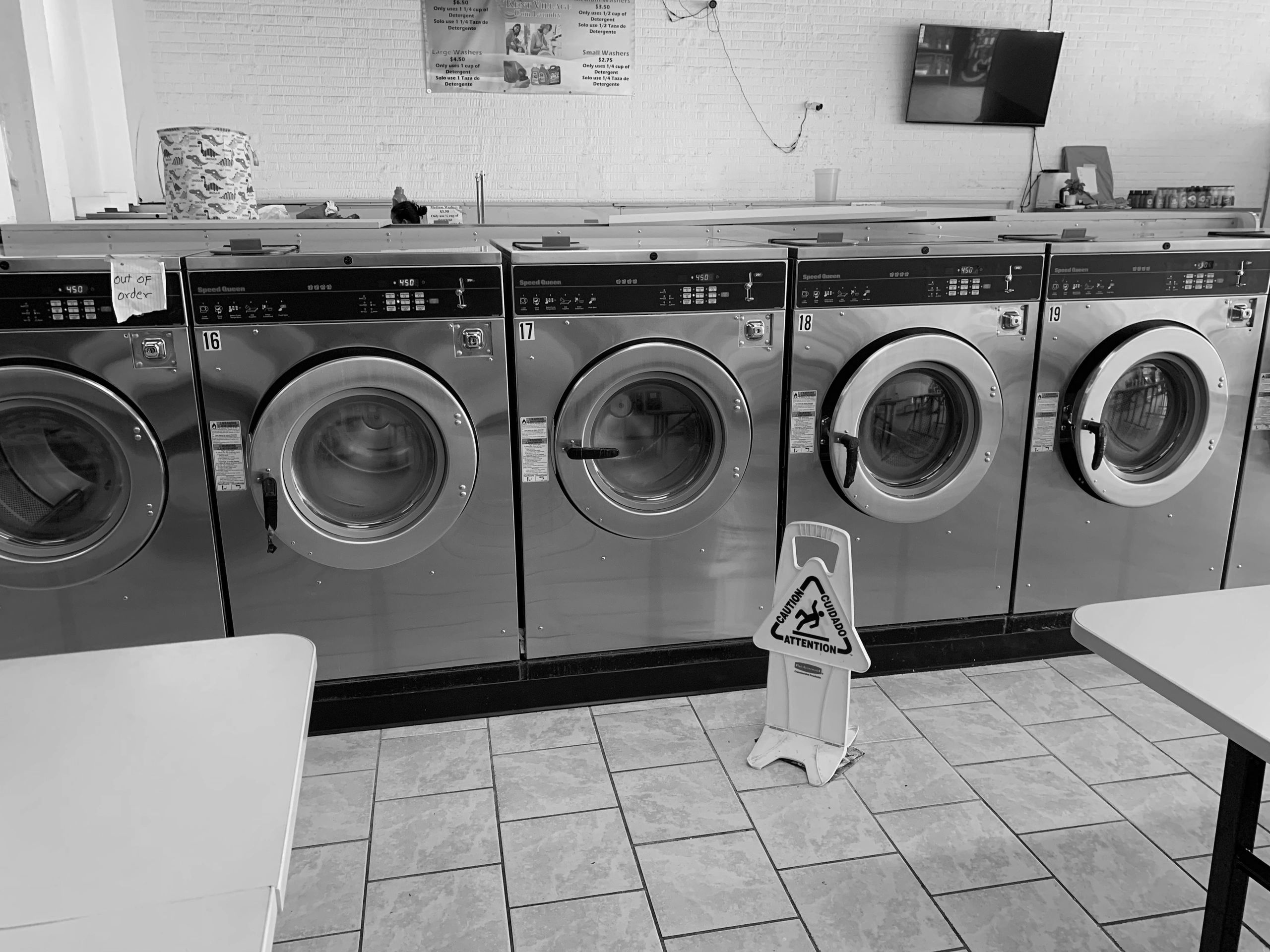 Laundromat Equipment: Coin operated Washing Machines