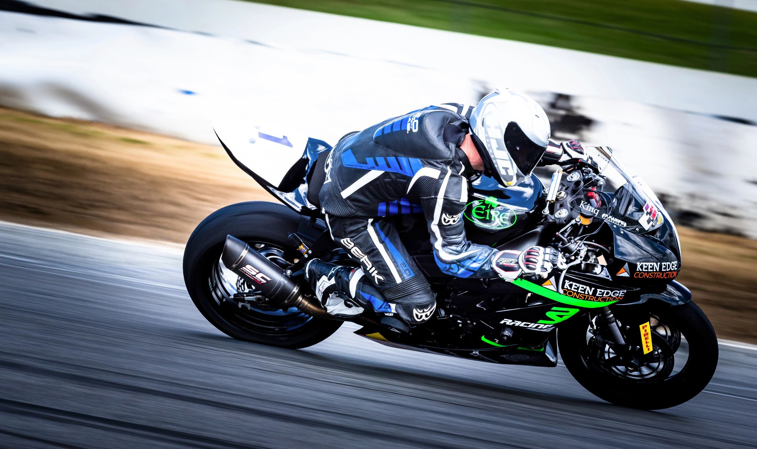 road2racemotorcycles.godaddysites.com