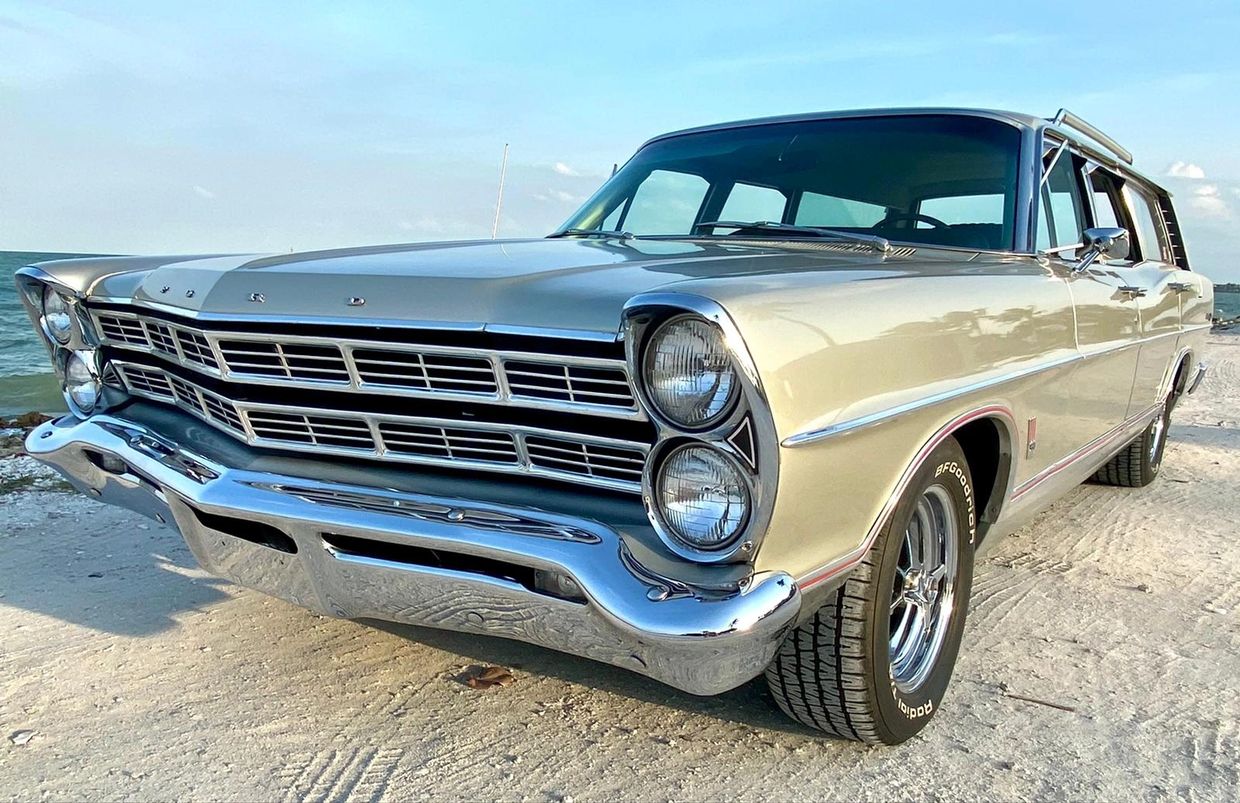 1967 Ford Country Sedan