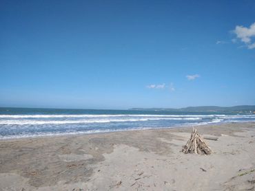 La plage à 1 minute de votre maison de vacances.