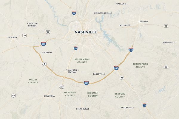 A map showing Nashville and surrounding counties with highways and roads.
