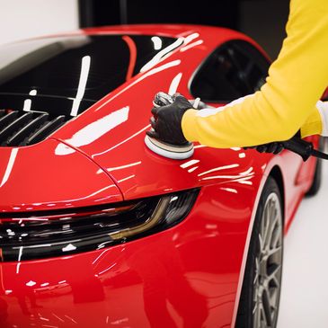 Machine polishing at Supercar Group