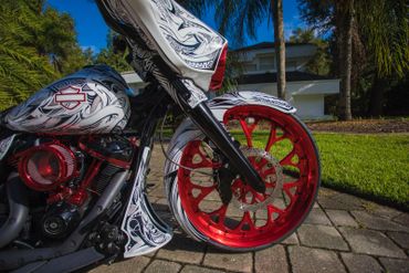 Custom Bagger. Harley-Davidson.