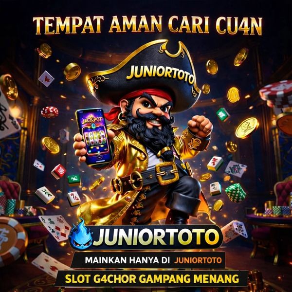 Karakter bajak laut memegang ponsel dengan jackpot di Juniortoto.