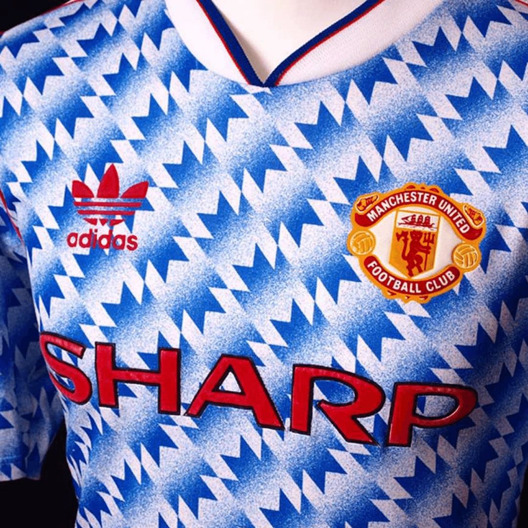 Manchester United 1990/92 away shirt. classicfootballshirts,football shirts,cheap football shirts.
