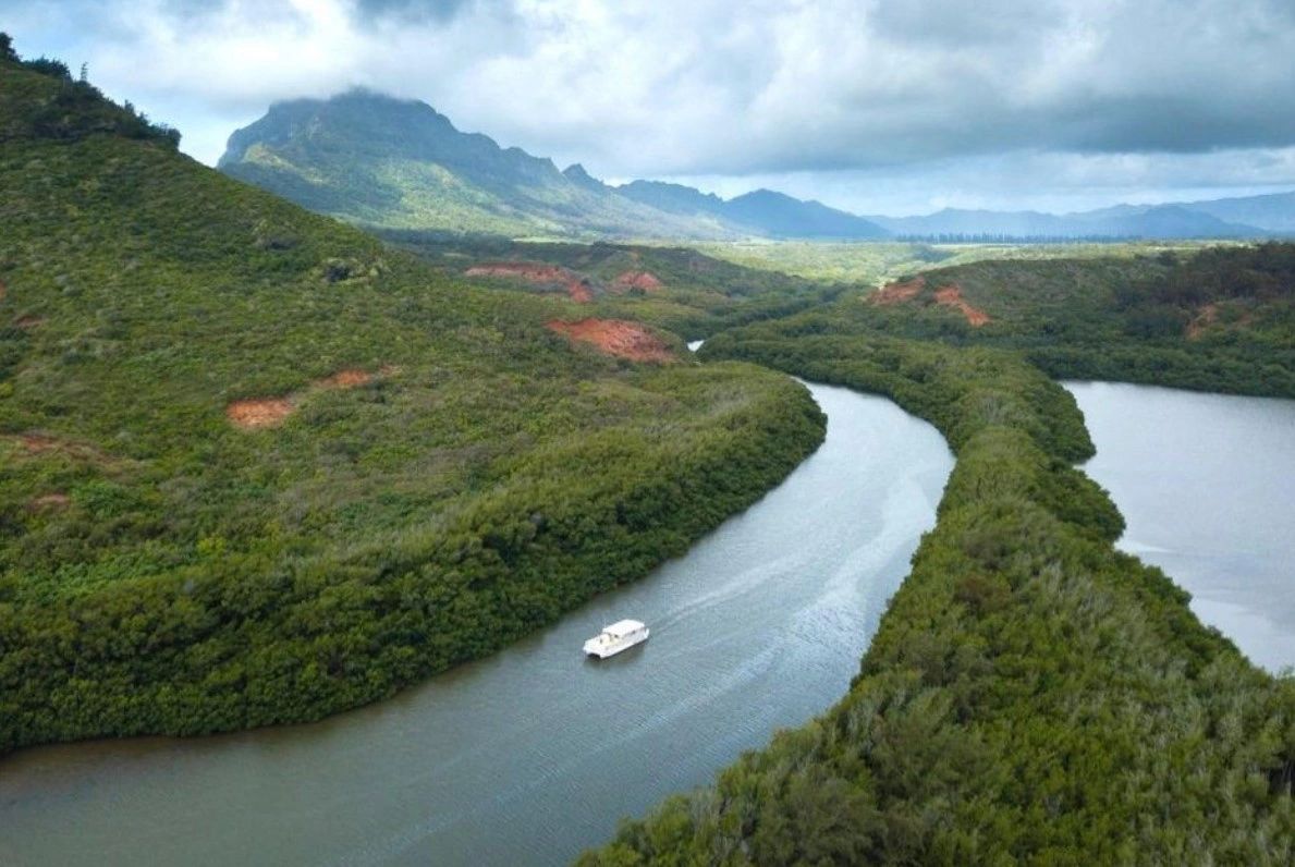 Catamaran cruise on Kauai