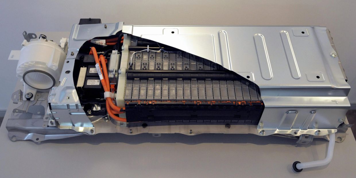 Toyota Hybrid Battery Pack Servicing and Replacement - Halkon Tech Ltd.