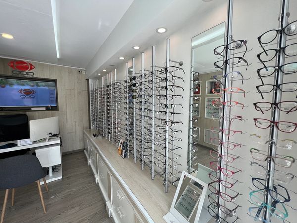 COD, centro óptico digital, punta arenas, valdivia, consulta oftalmológica, óptica. 