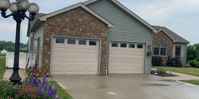 A house with a driveway