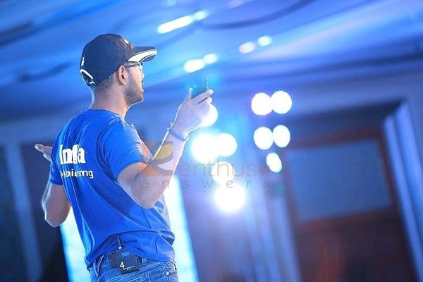 Sharing motivational stories during a corporate talk for the Medtronic India Team in Thailand