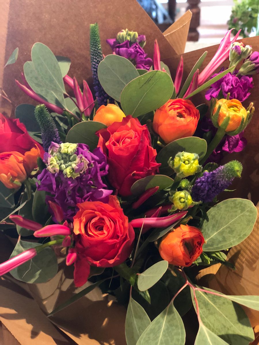 Bouquets & Fresh Flowers