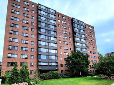 90 Prospect Ave #11A, Hackensack 