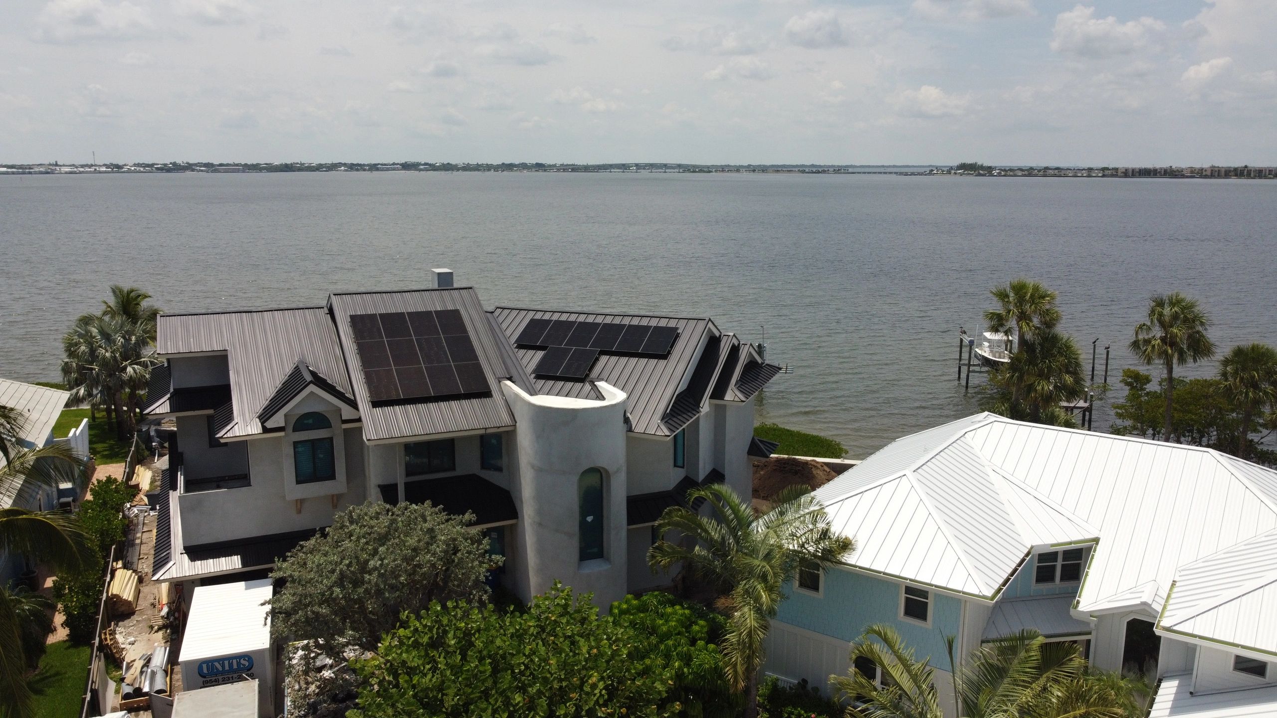 30kW Solar PV and Fully Off-Grid capable battery backup