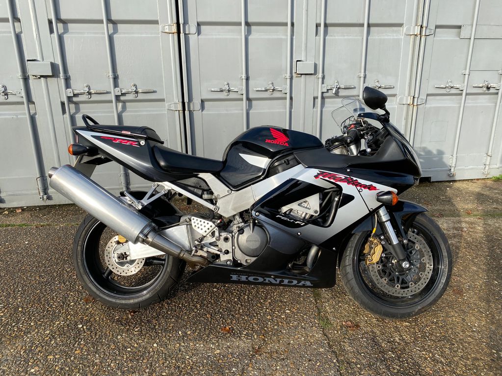 Honda CBR900RR Fireblade 2001
