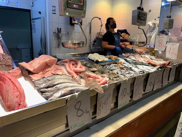 puesto de pescado de la zona puesto de pescado de la zona