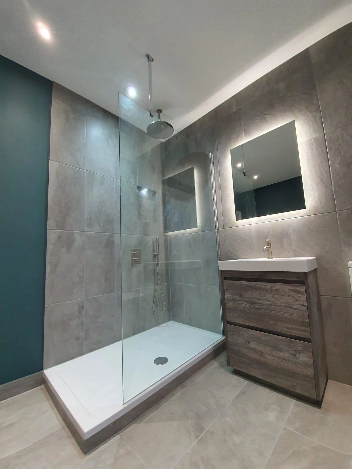 Midhurst bathroom, walk-in shower, bespoke mirror