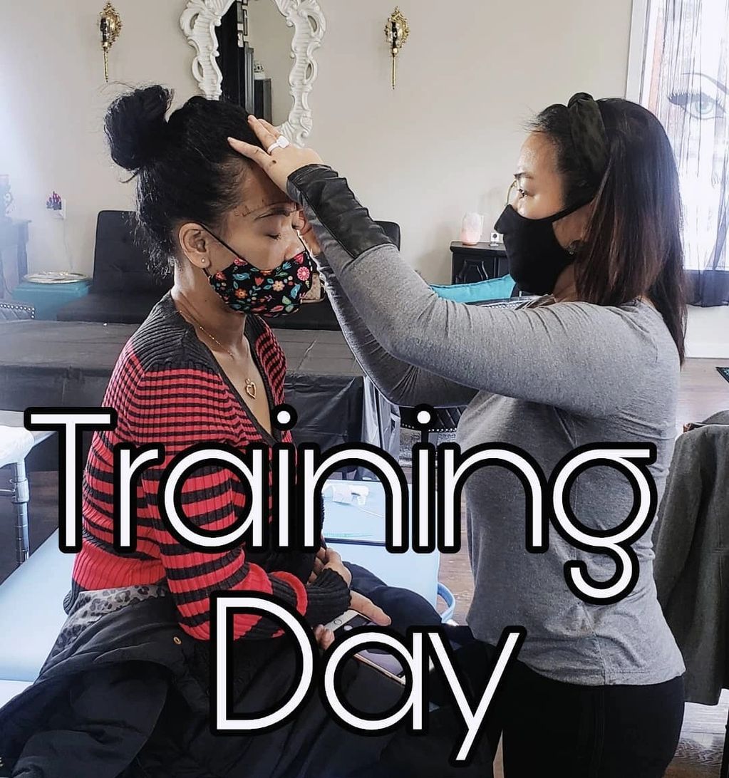 Eyebrow Microblading training course class