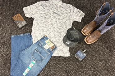 Casual men's outfit with boots and accessories.