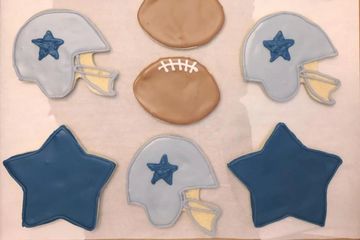 Decorated Dallas COwboy cookies