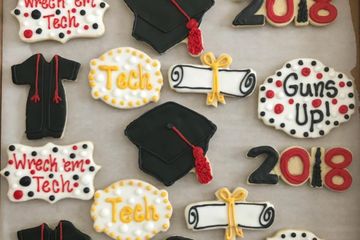 Decorated graduation cookies