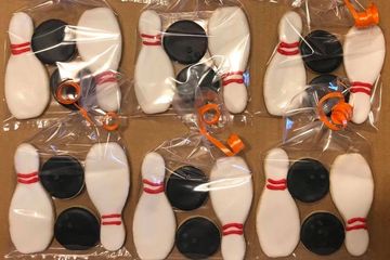 Decorated Bowling Cookies