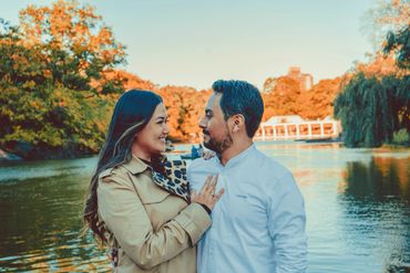 couple looking each other in central park New York  photo shoot