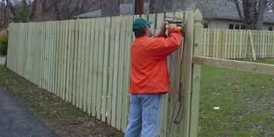 Wood fence installation Corinth, TX Flower Mound, TX Highland Village, TX and surrounding areas.