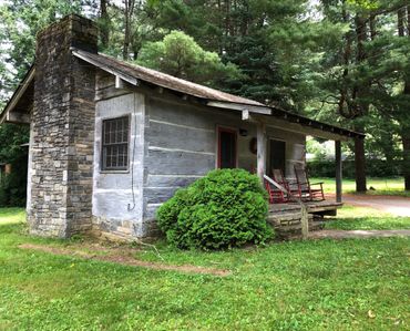 Creek-side cabin at Pioneer Village