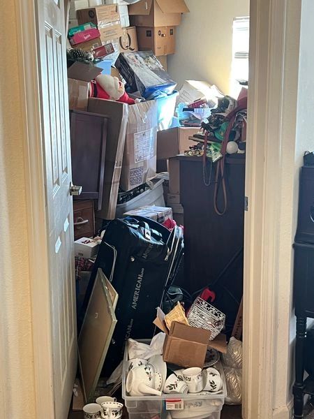 Hoarder cleanout by Junk Zilla in Daytona Beach, FL at an assisted living facility.