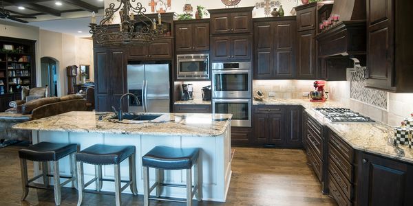 Cabinets in Thompson Falls - Cherry Creek Cabinets & Countertops