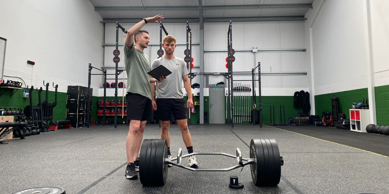 Performance coach, strength and conditioning, S&C training, sports performance training.