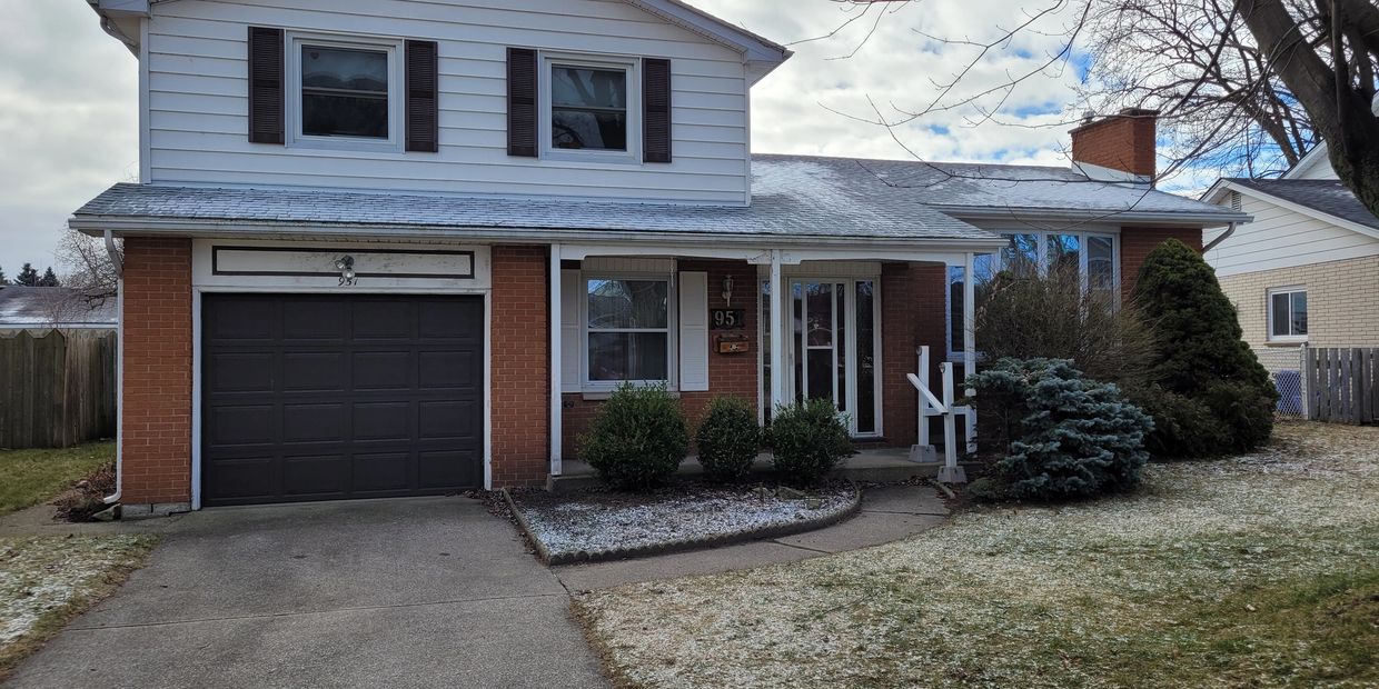 951 PRINCESS AVE. MP Joan Walker Real Estate Brokerage