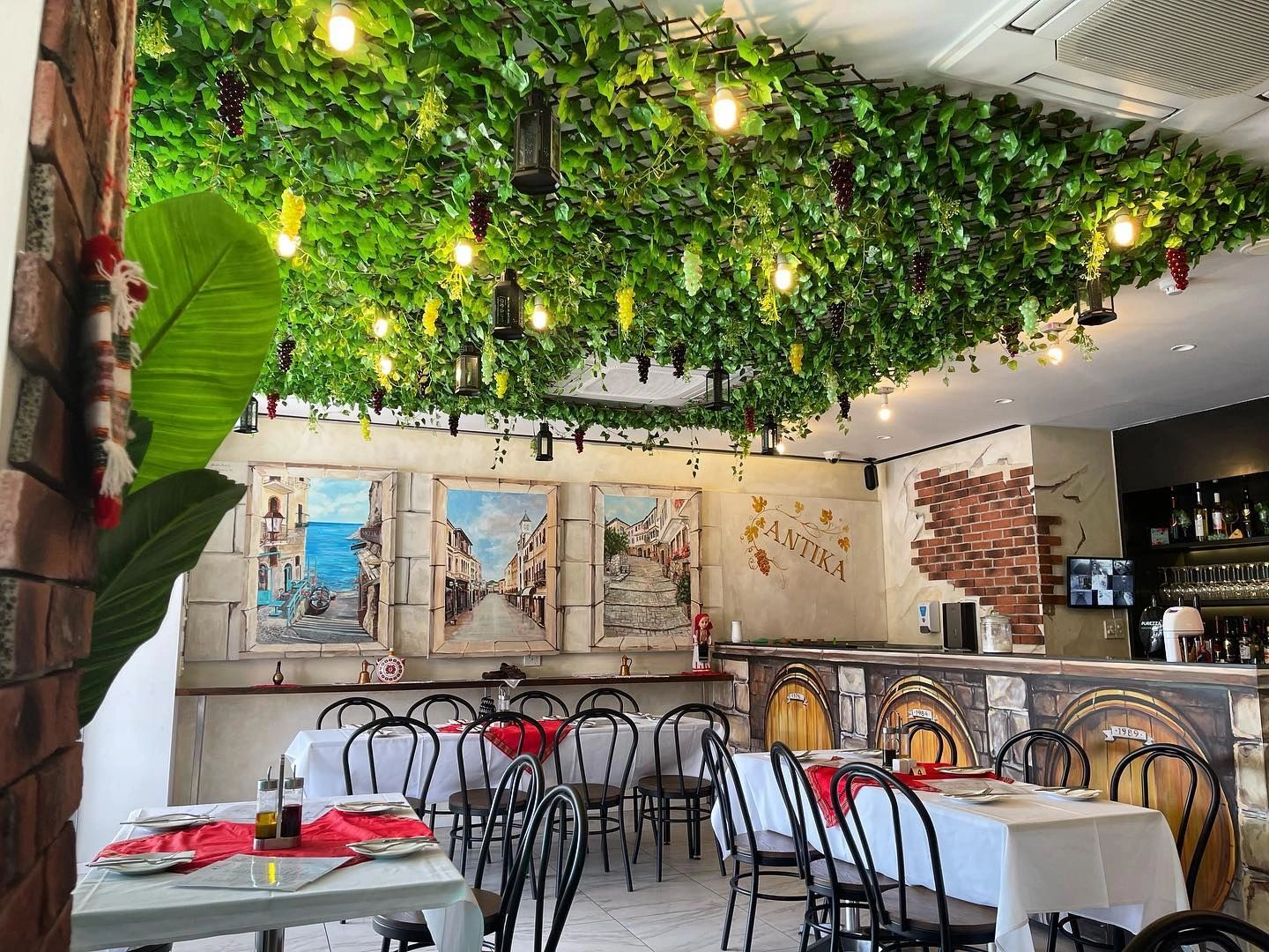 Macedonian Restaurant ANTIKA Bar & Grill