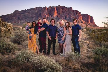 Family photoshoot at Superstition Mountain sunset